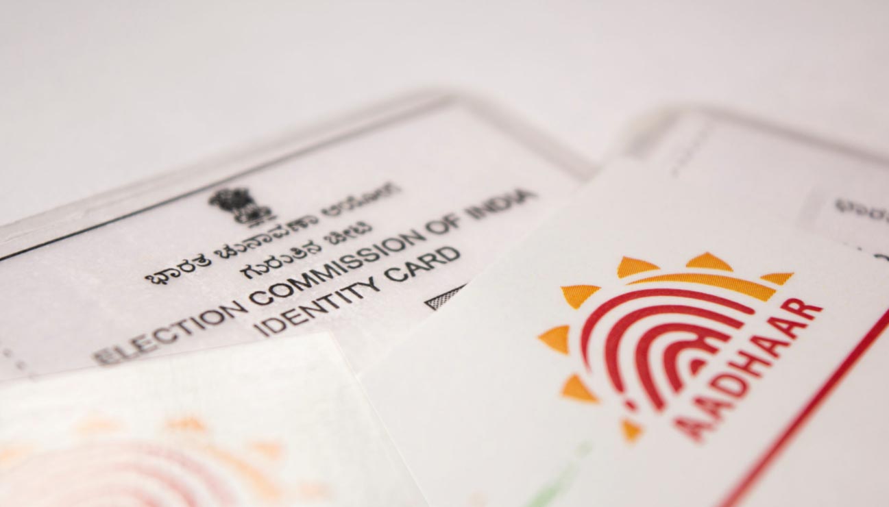 ECI Mandates Aadhaar-Linked Mobile Number Verification For Online Voter Services Amid Rahul Gandhi’s Voter Deletion Allegations